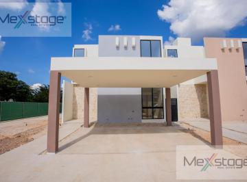 Casa en condominio · 136m² · 3 Recámaras · 2 Estacionamientos · Casa en Venta de 2 Plantas, 3 Recámaras en Privada en Conkal