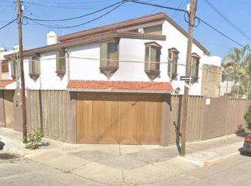 Oficina , Zapopan · Espacio Privado en Zona Plaza Galerias