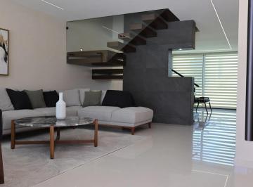 Casa de 4 habitaciones, Querétaro · Casa en Fray Junipero Serra en Venta | Conexión + Espacio + Calidad