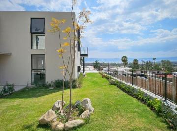 Casa de 6 habitaciones, Chapala · Estrena Residencia de Lujo Terraza y Alberca con Vista Al Campo de Golf y Al Lago 6 Recamaras