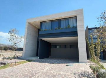 Casa de 3 habitaciones, León · Se Vende Casa en La Campiña Francesa (Modelo: Rochelle)