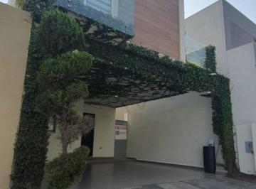 Casa de 3 habitaciones, Monterrey · Hermosa Casa en Espacio Cumbres!privada Aldrin