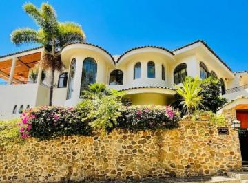 Casa de 5 habitaciones, Chapala · Ajijic Landmark Villa