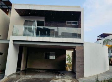 Casa de 4 habitaciones, Monterrey · Casa con 202 m² Superficie de Terreno y 4 Habitaciones en Venta en Monterrey