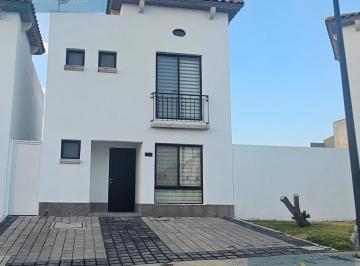 Casa · 297m² · 3 Recámaras · Casas en Venta en El Condado Corregidora