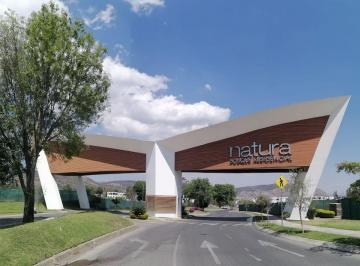 Casa de 5 habitaciones, Zapopan · Casa en Venta Natura Bosque Residencial, Zapopan, Jalisco.