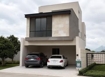 Casa de 3 habitaciones, Santiago · Casa con Terraza Frente a Area Verde y Junto a Caseta I Vientos del Vergel.