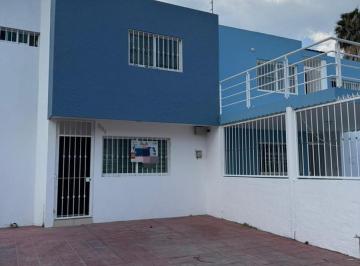 Casa en condominio · 132m² · 3 Recámaras · 2 Estacionamientos · Casa en El Fortín en Venta
