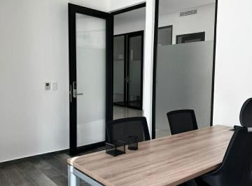 Oficina · 10 Estacionamientos · Oficinas en Renta en Dario Business Center