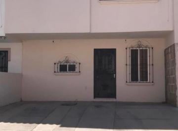 Casa · 3 Recámaras · 2 Estacionamientos · Casa - Mineral de La Hacienda