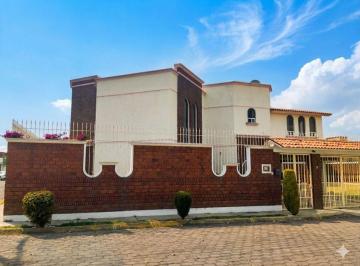 Casa en condominio de 4 habitaciones, Metepec · Casa en Venta en Metepec