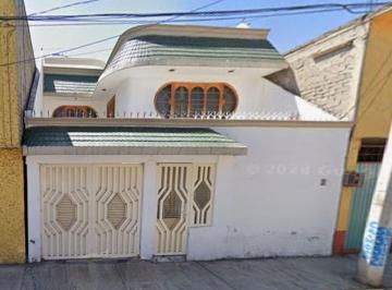 Casa de 3 habitaciones, Iztapalapa · Casa en La Col Consejo Agrarista Mexicano Entre Arroyo Frio y Av Jose Lopez Portillo