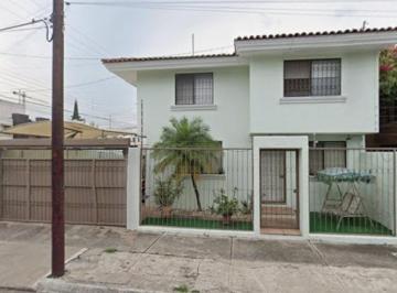 Casa de 3 habitaciones, Zapopan · Casa en Venta en Juan Manuel Vallarta, Zapopan, Jalisco.