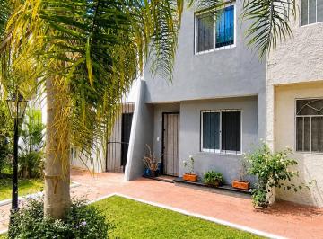 Casa de 2 habitaciones, Zapopan · Casa en Venta en Puerta del Sol Calle Playa Chamela Dentro de Coto