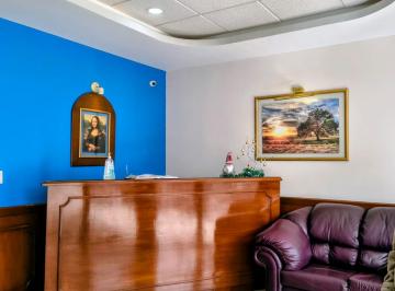 Recepción entre semana · Despachos Profesionales en Renta en Edificio Impecable