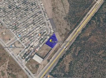 1 · Terreno Industrial en Renta – 3,700 m²