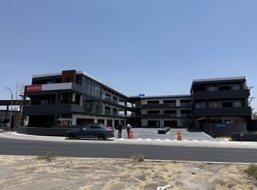 Local comercial · 52m² · 2 Estacionamientos · Renta Local Comercial 52 m² | Plaza Quiwi Juriquilla La Condesa | $18,000