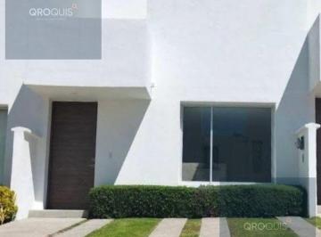 Casa · 153m² · 3 Recámaras · 2 Estacionamientos · Casa en Fraccionamiento El Mirador