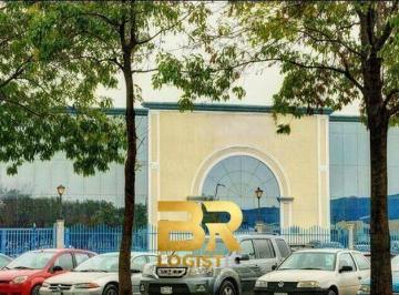 Bodega comercial · 36 Estacionamientos · Bodega Industrial Ruiz Cortines
