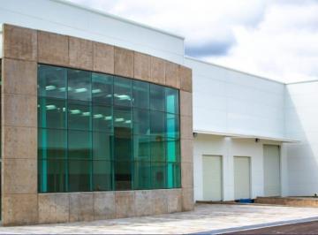 Bodega comercial · 3452m² · Super Bodega en Renta en El Marques