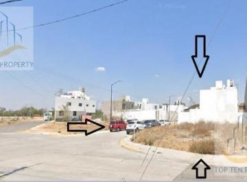 Terreno / Lote · 400m² · Terreno en Renta, a un Lado del Colegio Victor Frankl