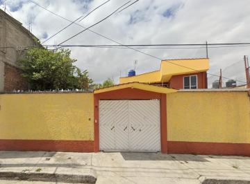 Casa de 4 habitaciones, Ixtapaluca · Casa en Venta en Valle Verde Ixtapaluca