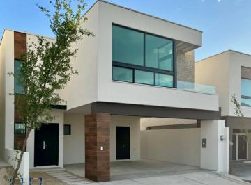 1 · Casa en Venta en Cumbres, Monterrey