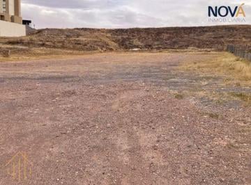 Terreno / Lote , Chihuahua · Venta de Terreno Comercialen Haciendas Chihuahuacon Una Superficie Plana