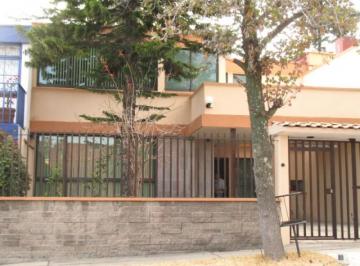 CASA EN RENTA SATELITE (NAVEGANTES) · Casa en Renta Satelite (Navegantes)