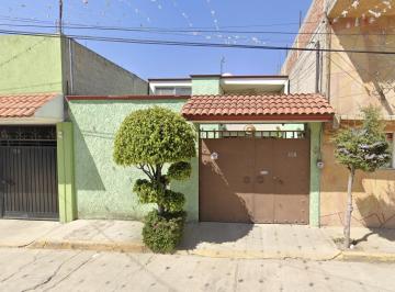 Casa de 4 habitaciones, Ixtapaluca · Casa en Venta en Santa Barbara Ixtapaluca