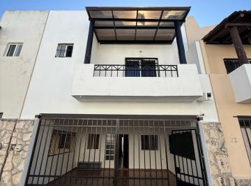 Casa · 120m² · 3 Recámaras · 2 Estacionamientos · Casa - Fraccionamiento Real Ibiza