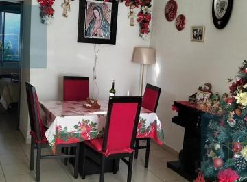 Casa · 90m² · 3 Recámaras · 2 Estacionamientos · Casas en Venta Fracc Rincones del Marques