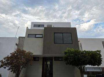 Casa de 4 habitaciones, Zapopan · Casa Nueva Zapopan Norte Gran Ubicación 3 Niveles 3 Rec