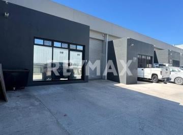 Bodega comercial · 172m² · 4 Estacionamientos · Bodega Comercial en Renta La Mesa, Tijuana. - (4)