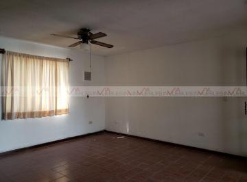 Casa · 424m² · 4 Recámaras · 4 Estacionamientos · Casa en Venta en Bosques del Valle Spgg