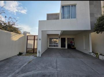 Casa · 125m² · 3 Recámaras · 2 Estacionamientos · Casa en Venta Crystal Lagoon, Apodaca