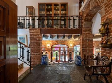 Casa de 5 habitaciones, otra · Exclusiva Casa Lomas de San Angel Inn en Calle Cerrada | Junto a Periférico con Suite Independiente