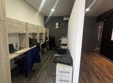Oficina · 38m² · 2 Estacionamientos · Oficina en Venta 1a Plaza Cumbres 2do Sector