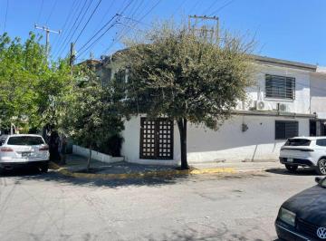 Casa de 5 habitaciones, Guadalupe · Casa en Venta Amueblada en Camino Real Guadalupe Nuevo León