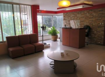 Oficina · 417m² · 15 Recámaras · Renta de Clinica, Farmacia o Laboratorio en Ciudad Satélite, Naucalpan de Juárez