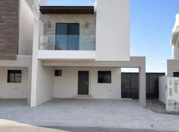 1 · Casa en Renta en Puerta Jardín, Apodaca, Cerca del Aeropuerto Mariano Escobedo