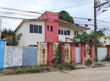 Casa · 499m² · 3 Recámaras · Casa Venta en Chihuahua, Col. Petrolera, Coatzacoalcos, Ver.