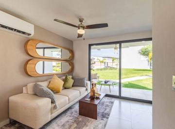 Casa de 3 habitaciones, Xochitepec · Casa de Fin de Semana Alberca 3 Recamaras por Club de Golf Santa Fe en Morelos