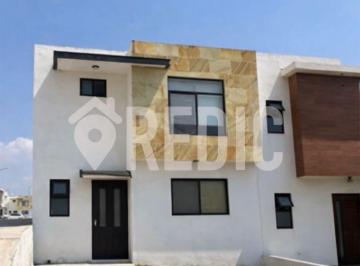 Casa de 3 habitaciones, Querétaro · Casa en Venta en Cumbres de Juriquilla