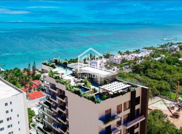 Departamento · 118m² · 2 Recámaras · 1 Estacionamiento · Venta de Departamento en Cancun 2 Hab Vista Al Mar a Una Calle de La Playa