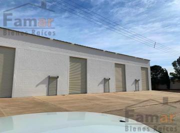 Bodega comercial · 200m² · 4 Estacionamientos · Bodega en Renta Col. Aeropuerto