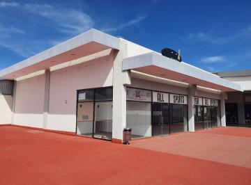 Local comercial · 269m² · 10 Estacionamientos · Local Comercial Muy Bien Ubicado en Plaza Operando en Juriquilla Qro.