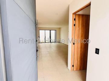 Casa de 3 habitaciones, El Marqués · Casa en Venta en Zákia | Roof Garden, Jardín y 2 Estacionamientos Rah1003