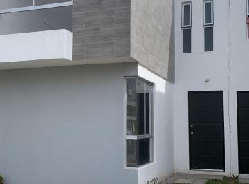 Casa · 82m² · 3 Recámaras · 2 Estacionamientos · Casa en Renta, Prvada Arya, Villa de Pozos, Slp