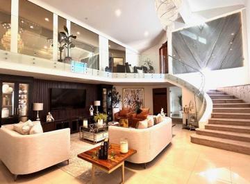 Casa de 5 habitaciones, Hermosillo · Residencia de Lujo Totalmente Amueblada con Alberca, Gimnasio y 5 Recamaras, Colonia Pitic.